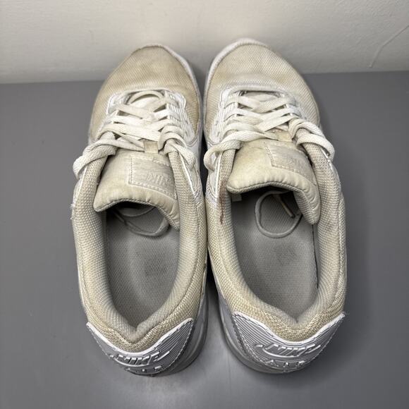 Nike Air Max Men’s Size 13 US Triple White Athletic Running Shoes CN8490-100 - Picture 6 of 10